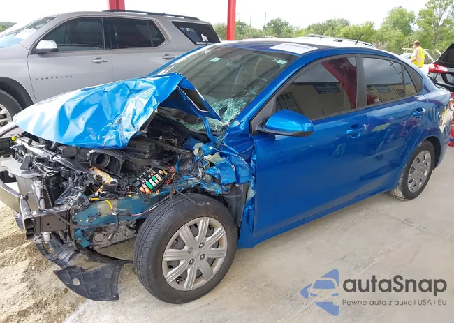 3KPA24AD4NE489024: 42980921