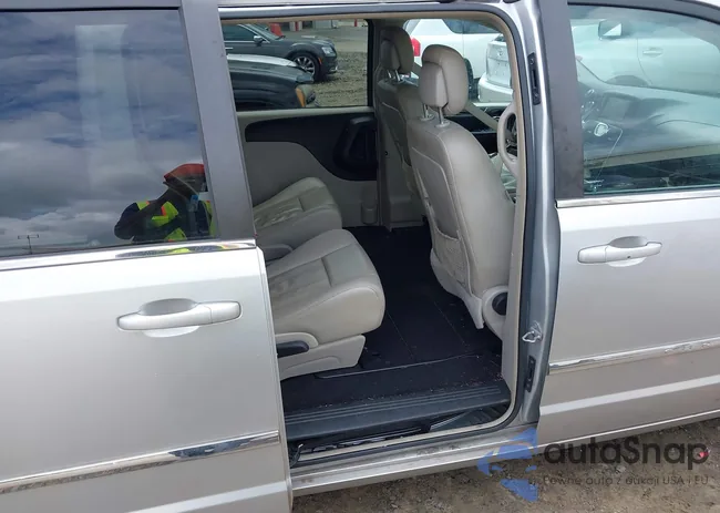 2C4RC1BG6CR363170: 42980087