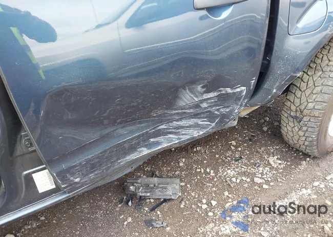 1N6AD0EV1HN730721: 42980166