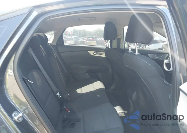 3KPF24AD5NE448827: 42980344