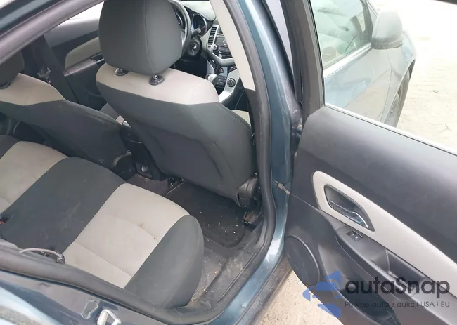 1G1PC5SH8C7206578: 42981441