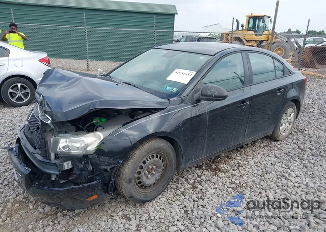 1G1PA5SGXE7207229: 42981453