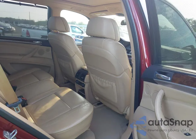 5UXZW0C53C0B88967: 42981456