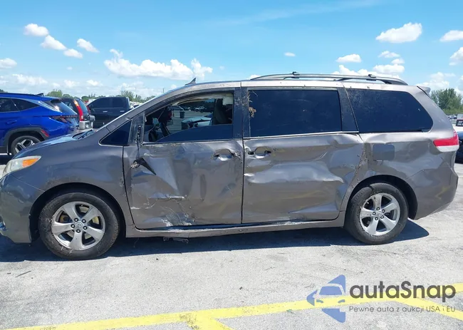 5TDKK3DC4BS137953: 42981544