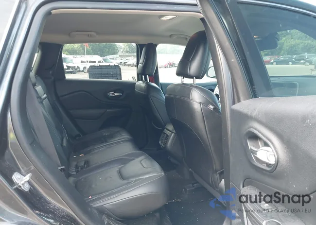 1C4PJMDS9FW752445: 42981631