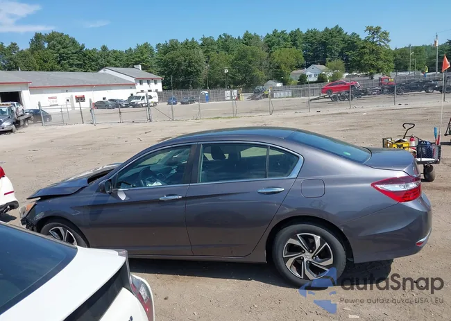 1HGCR2F33HA228422: 42981800