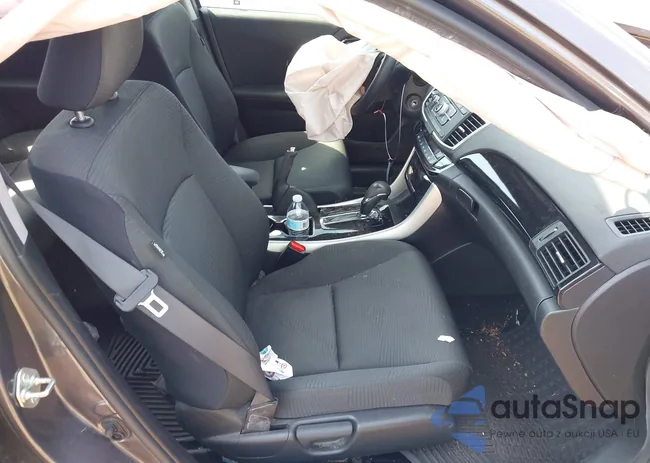 1HGCR2F33HA228422: 42981800