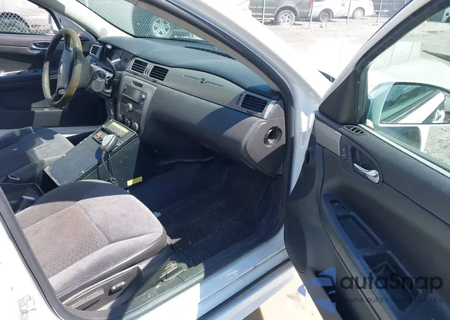 2G1WD5E31G1164962: 42981804