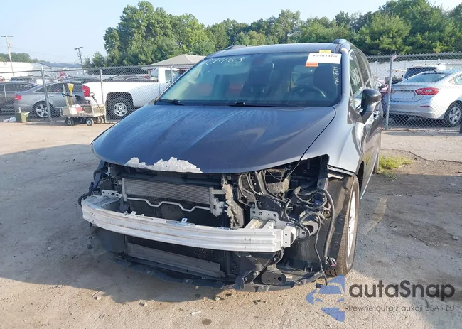 2C4RC1BG8LR112702: 42981168