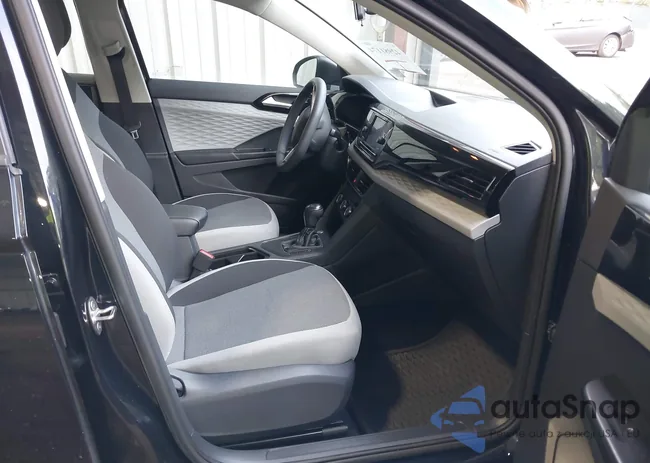 3VVCX7B24NM049725: 42981174