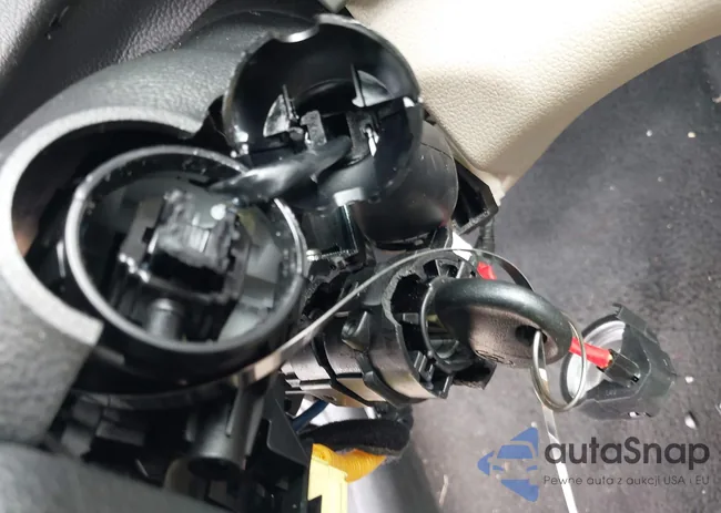 KMHD74LF2HU094404: 42982391