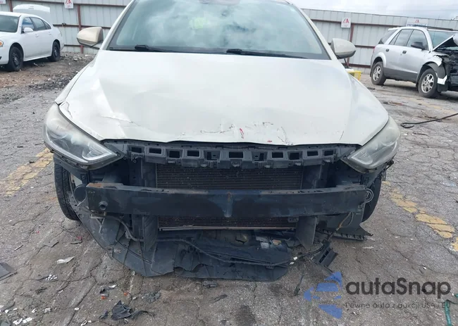 KMHD74LF2HU094404: 42982391