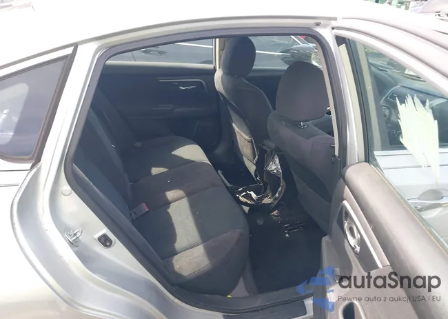 1N4AL3AP1EC190153: 42982624