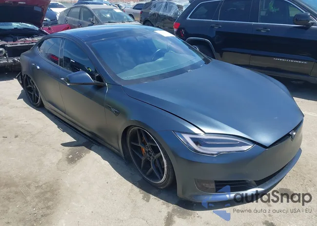 5YJSA1E29HF186379: 42982686