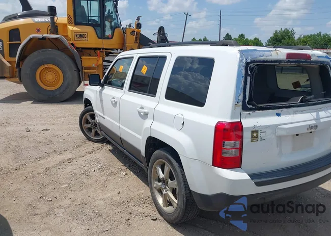 1C4NJPBAXHD145360: 42982753