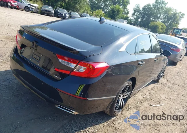 1HGCV2F95NA009666: 42982761