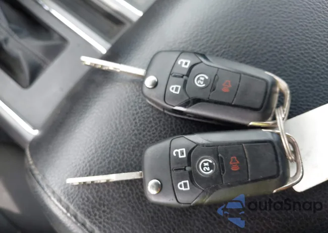 1FTFX1EG2JFE33089: 42982760