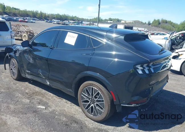 3FMTK3SU7RMA35360: 42982883