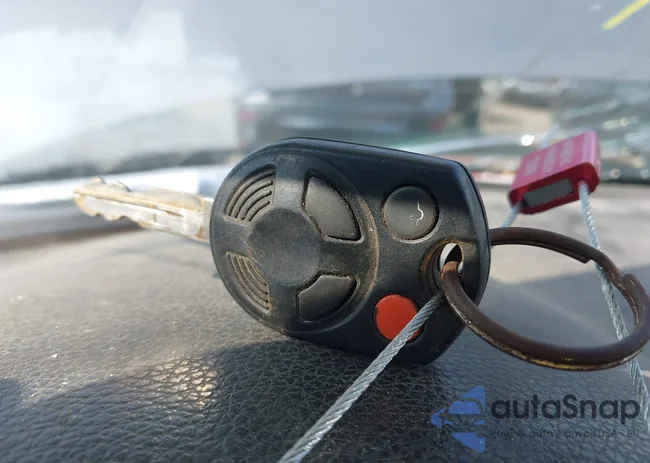 3FAHP07Z37R110284: 42982939