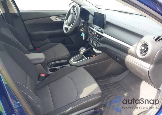 3KPF24AD3NE465058: 42982949