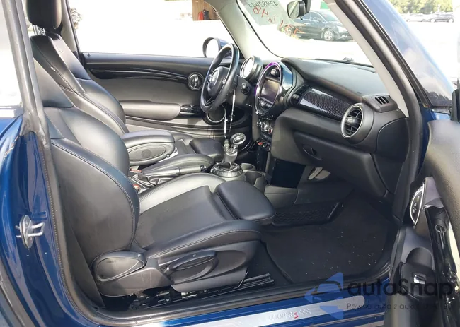 WMWXM7C54ET731648: 42982044