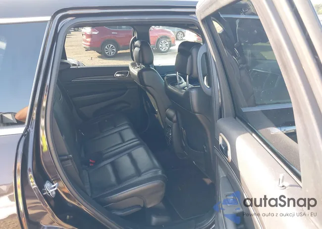 1C4RJFBG2HC701375: 42982109