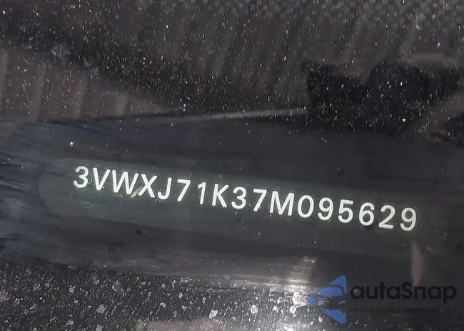 3VWXJ71K37M095629: 42982192