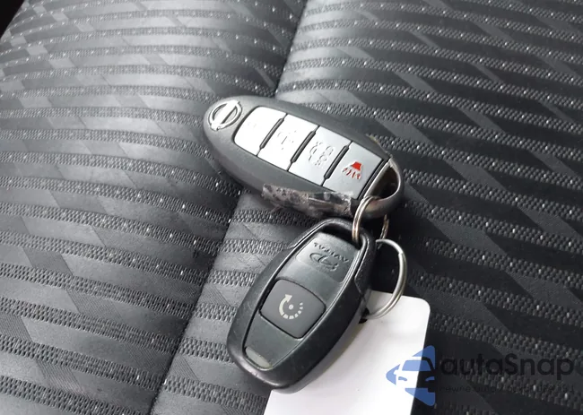 1N4AL3AP1GN364570: 42982350