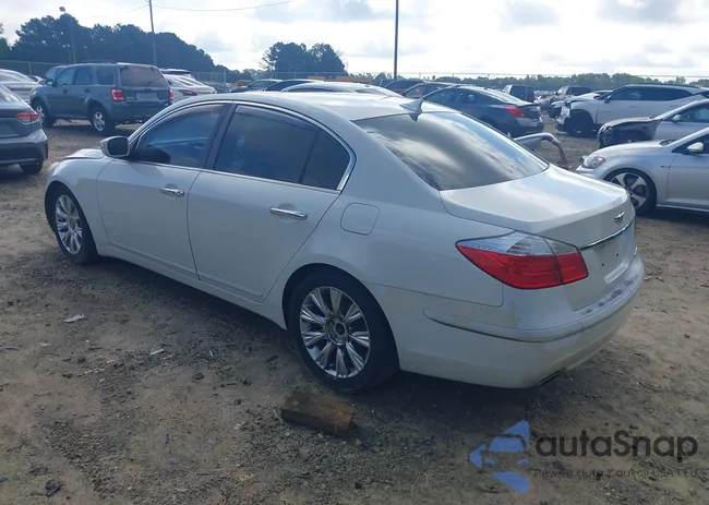 KMHGC4DE4BU127604: 42983467