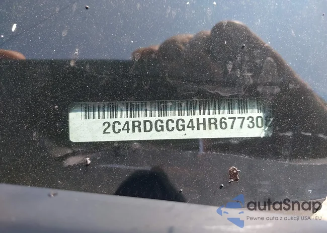 2C4RDGCG4HR677308: 42983478