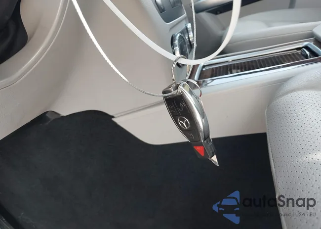 WDCGG5HB1FG388394: 42983530