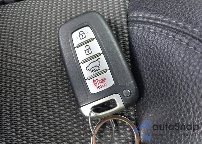 KMHTC6AD9GU249100: 42983628