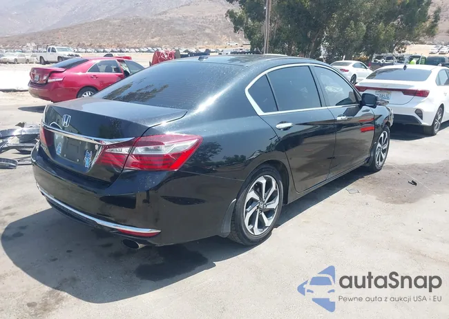 1HGCR2F77HA200660: 42983821