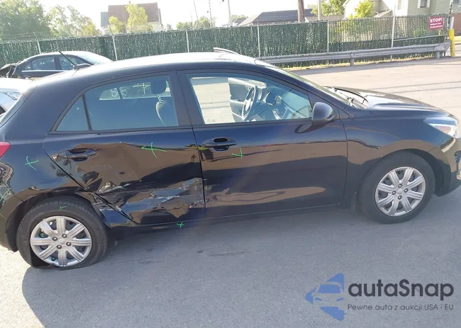 3KPA25AD8NE468926: 42983855