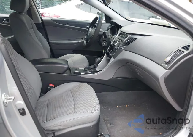 5NPEB4AC4DH552075: 42983195