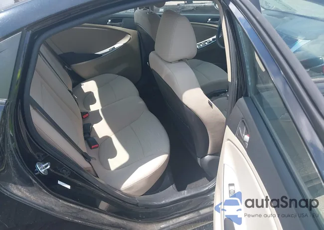 KMHCT4AE3GU164749: 42983245