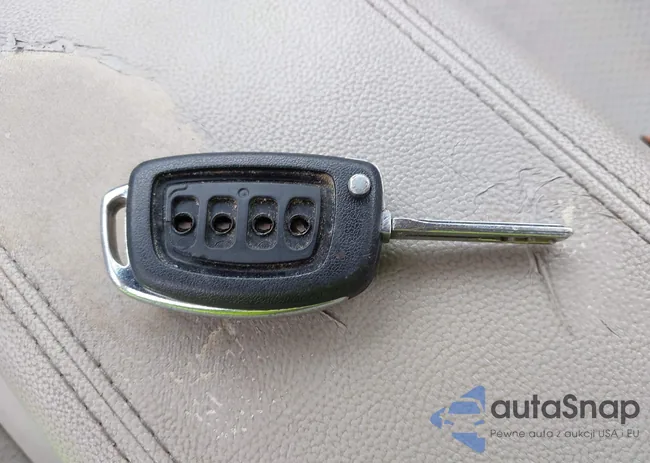 5NPE24AF1GH366492: 42983289