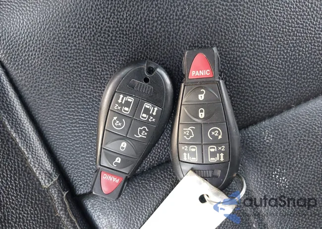 2C4RC1BG6FR752430: 42984380