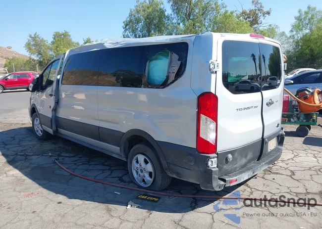 1FBAX2Y89LKA10013: 42984563