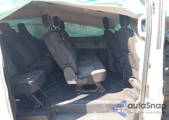 1FBAX2Y89LKA10013: 42984563