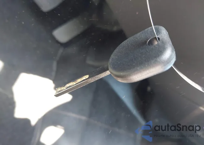 1GCRCPEH9EZ300208: 42984641