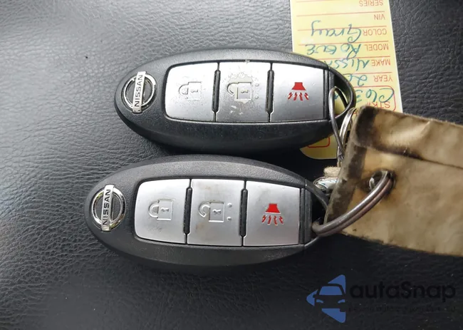 KNMAT2MV0GP618742: 42984700