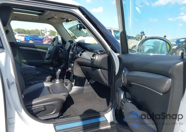 WMW53DK05P2T87562: 42984944