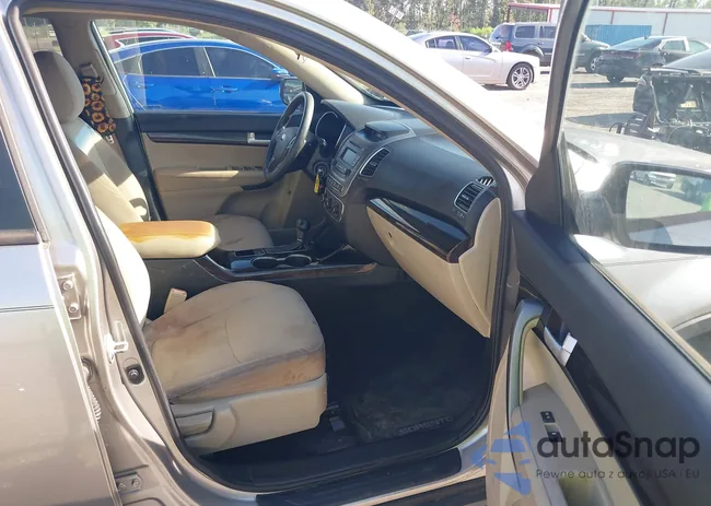 5XYKT4A75FG593568: 42984243