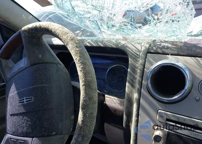 3LNHM26116R647692: 42984306