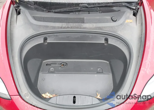 5YJ3E1EC3LF586416: 42985452