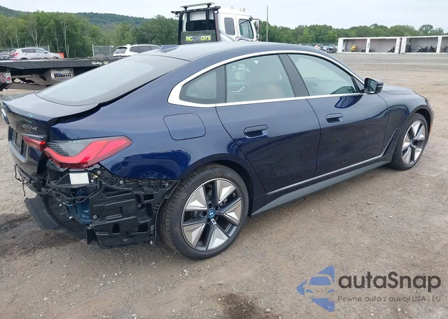 WBY73AW07RFS66868: 42985075