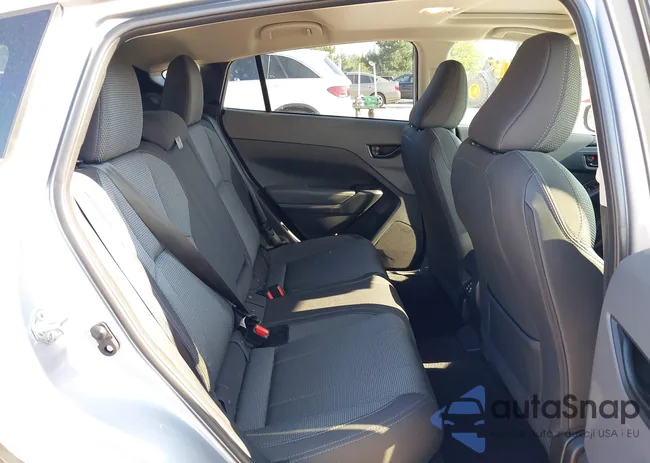 JF2GUADC4R8290885: 42985247