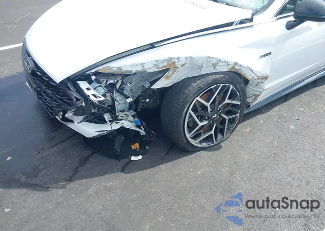 5NPEK4JC2MH127776: 42985318