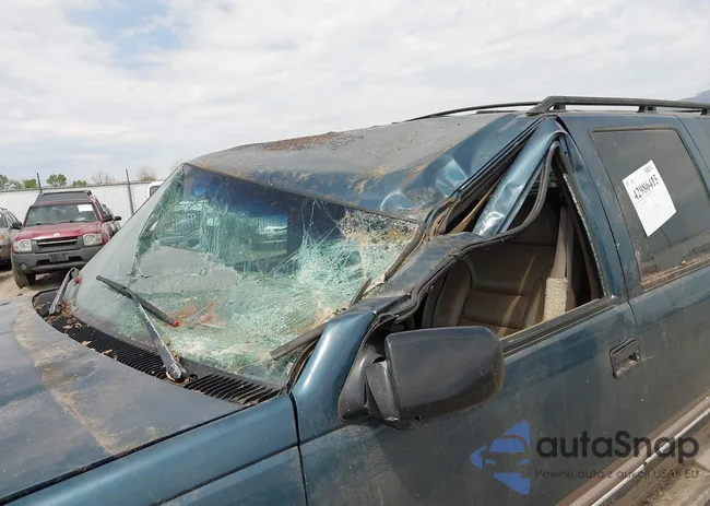 1GNGK26K1SJ393217: 42986415